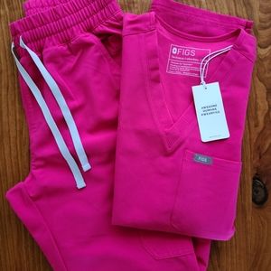 FIGS Scrubs (Shocking Pink Set)